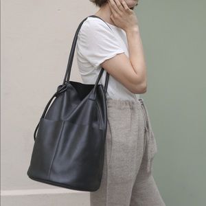 Are Studio Barrel Bag in Black
